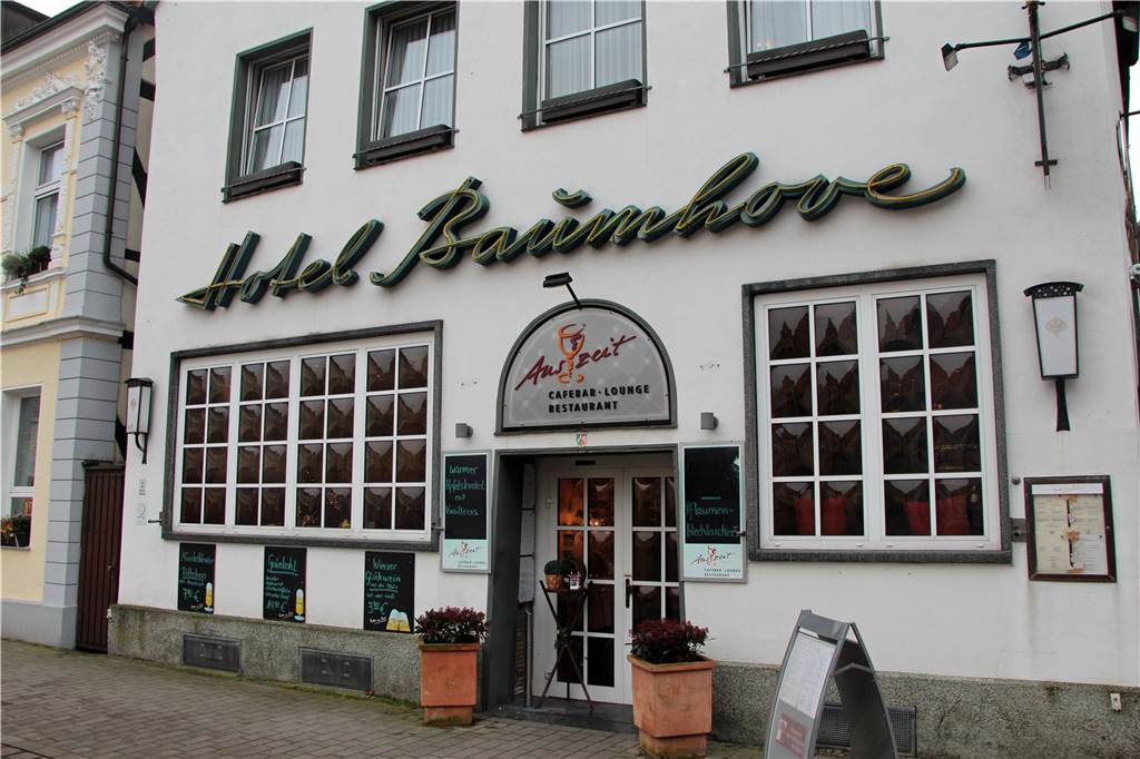 Festzelt, Disko und drei Kneipen fehlen: Gastronomen erwarten Ansturm auf Kneipen zu Sim-Jü Das Hotel Baumhove bleibt am Sonntag und Montag geschlossen.