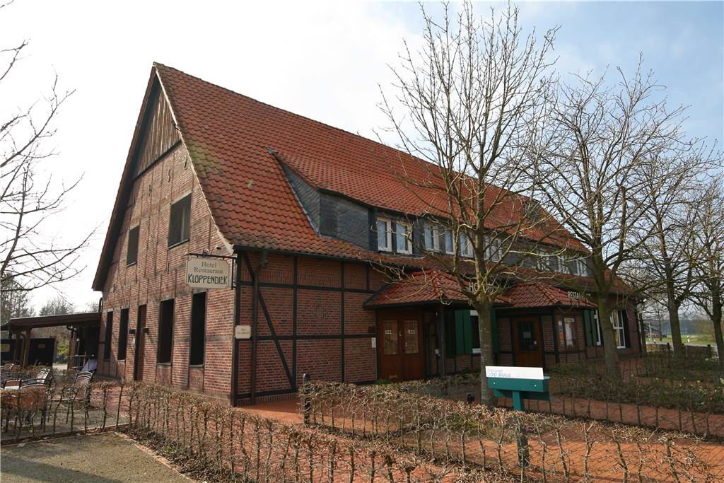 Zwillbrock: Ein Dorf, bei dem jeder mit anpackt – aber (noch) der Nachwuchs fehlt Das Hotel & Restaurant Kloppendiek ist eine von zwei Gaststätten im Ort.