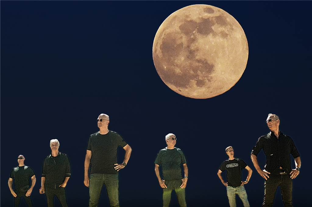 Virus D: Bandmitglieder spielen emotionales Konzert und nehmen neue Songs auf Das ist das aktuelle offizielle Band-Foto von Virus D.