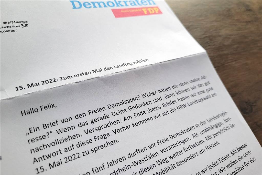 System-Panne: Verwaltung gibt falsche Erstwähler-Daten an Parteien heraus Das ist der Erstwählerbrief, den Felix Feldmeier von der FDP bekam.