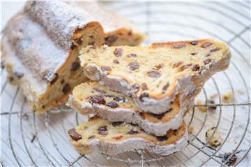 Das ist der preisgekrönte Weihnachts-Stollen der Bäckerei Kanne.