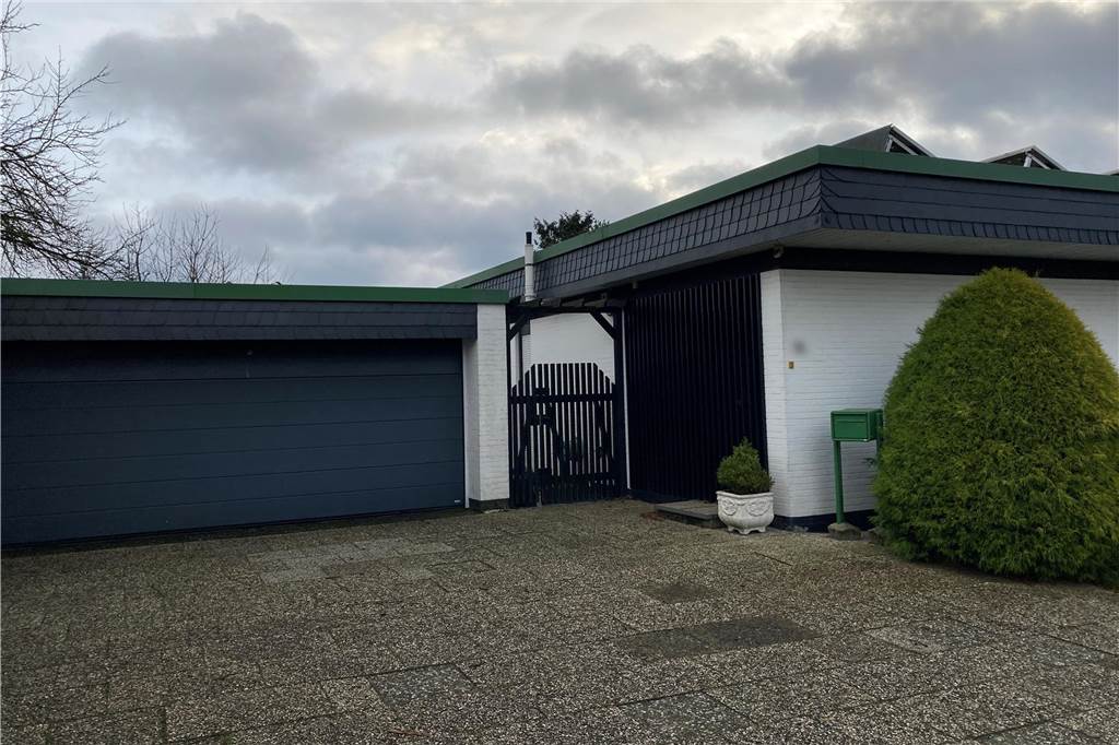 Immobilienkauf in Herten: Das sind die teuersten Häuser im Stadtgebiet Blick auf ein Wohnhaus in Herten-Scherlebeck.