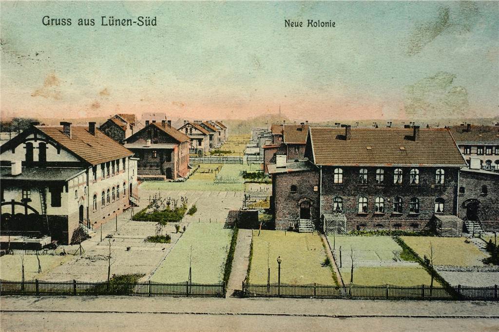 Das ist eine Postkarte von 1912 der neuen Kolonie in Lünen-Süd.