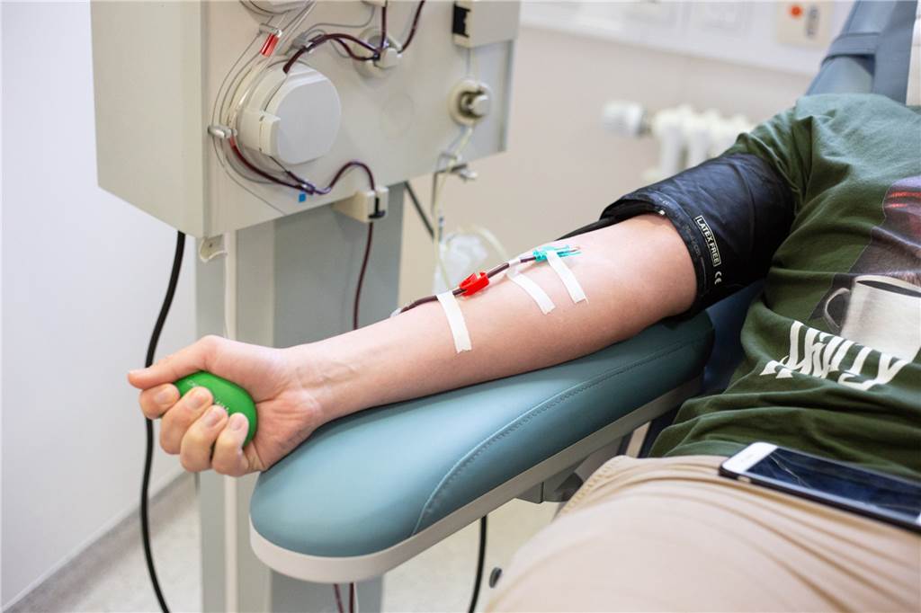 Blutspende-Notstand in Dortmund Das Klinikum betreibt sein eigenes Blutspendezentrum.