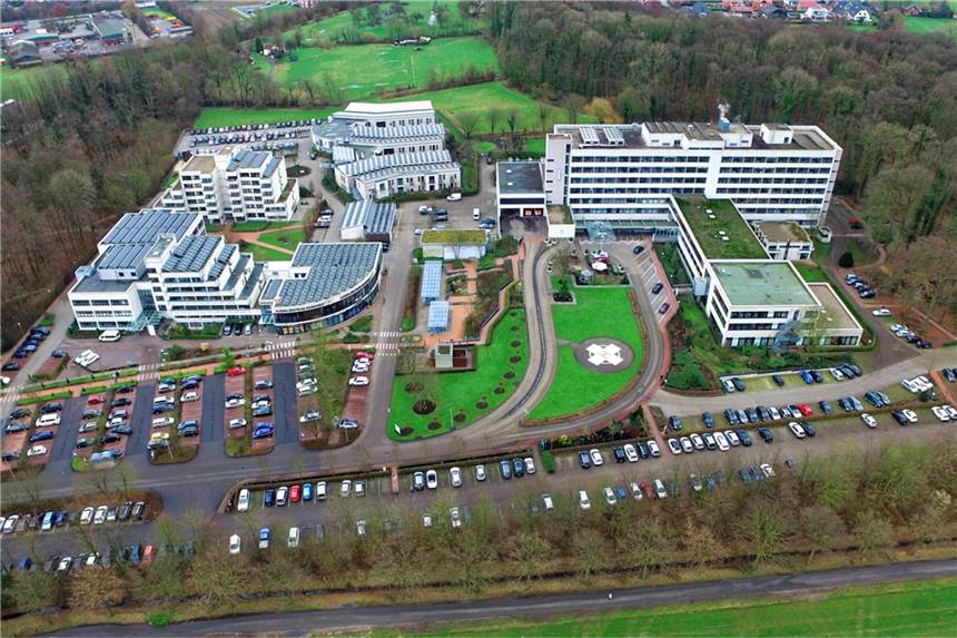 Klinikum Westmünsterland: Pro Tag und pro Patient nur ein Besucher Das Klinikum Westmünsterland, hier das St.-Marien-Krankenhaus in Ahaus, hat Schutzmaßnahmen zur Weiterverbreitung des Coronavirus getroffen und neue Besuchsregelungen aufgestellt.