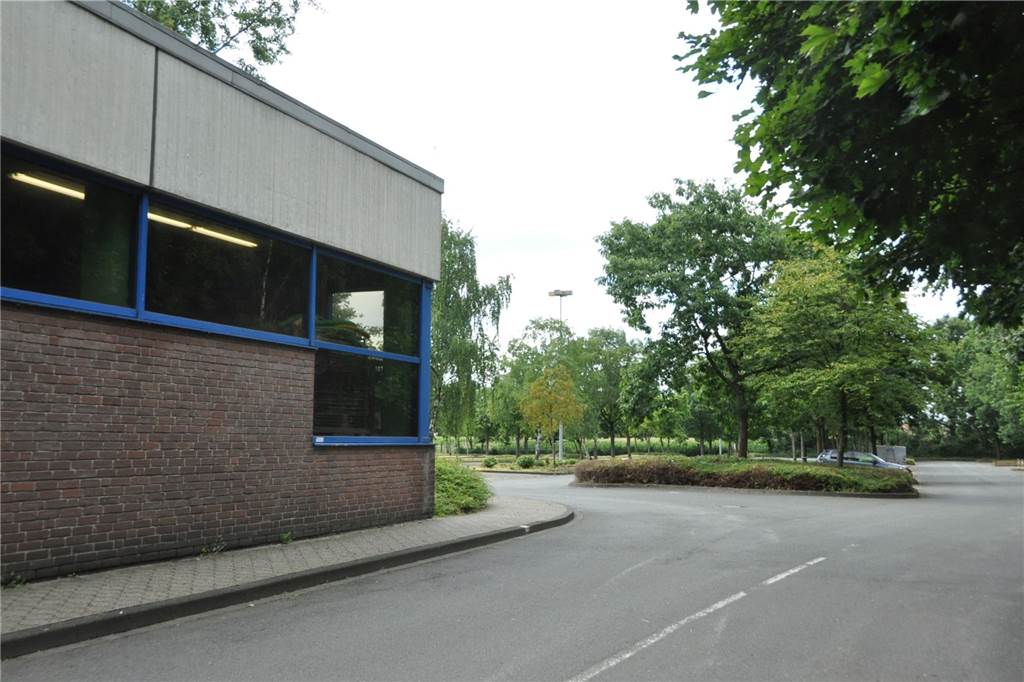 LAFP-Lockdown in Bork: Hallenbad auch für Grundschüler nicht nutzbar Das LAFP-Hallenbad ist derzeit auch für das Schulschwimmen gesperrt.