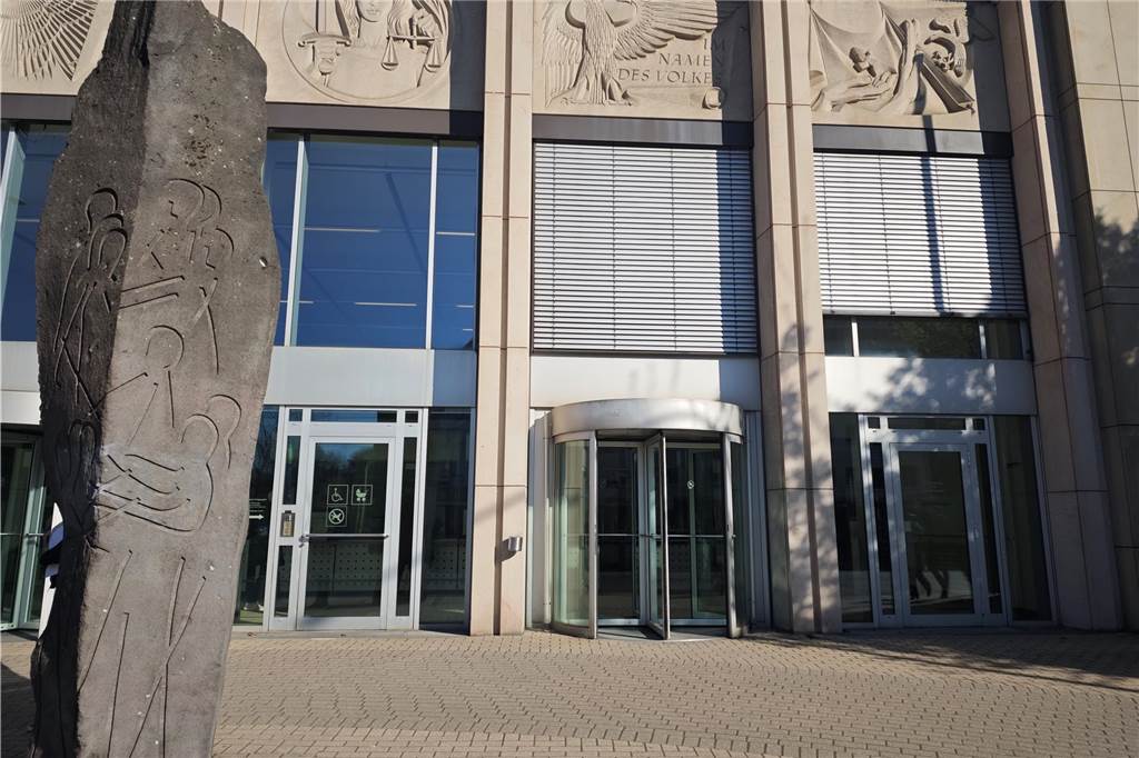Das Landgericht Essen: Hier sind die beiden Straftäter aus Gelsenkirchen nach der Brandserie verurteilt worden. 