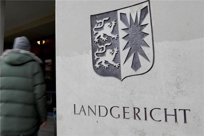 Das Landgericht Kiel hat entschieden: Wenn das Opfer eines Bankbetrugs diesen nicht selbst verschuldet hat, muss die Bank den Schaden ersetzen. Besitz Foto: Carsten Rehder