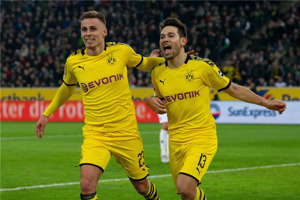 BVB-Momente 2020: Derbysieg ohne Jubel, ein Rest Normalität und immer wieder Haaland Das letzte BVB-Spiel in einem vollen Stadion: Am 7. März gastierte der BVB bei Borussia Mönchengladbach. Dann bremste die Corona-Pandemie auch den Fußball aus.
