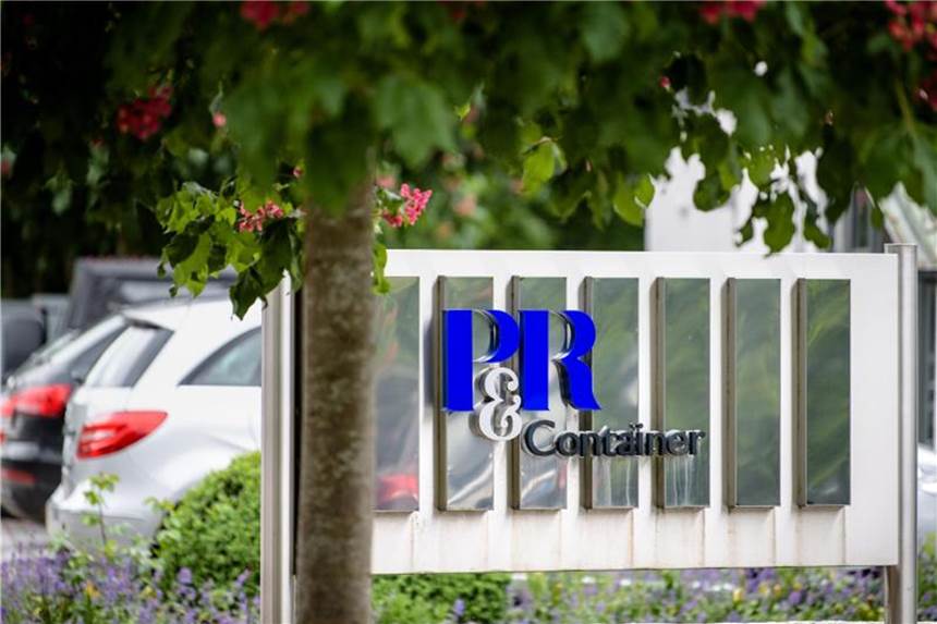 P&R-Gründer wegen Betrugsverdachts verhaftet Das Logo der Containerinvestmentfirma P&R ist vor dem Gebäude des Unternehmens zu sehen. Foto: Matthias Balk/Illustration