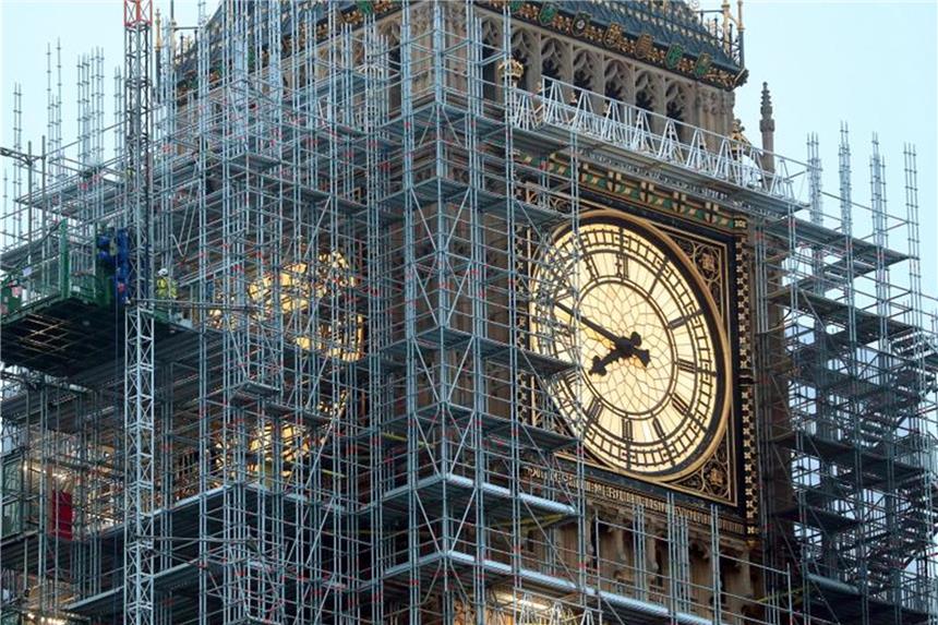 Londoner Wahrzeichen Big Ben läutet vorübergehend wieder Das Londoner Wahrzeichen Big Ben läutet wieder. Nach längerer Pause sind die Glocken seit Samstagvormittag regelmäßig bis zum 1. Januar zu hören. Foto: Gareth Fuller/PA Wire