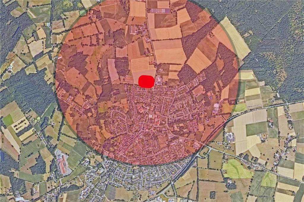 Gerüchteküche brodelte: Schermbecker Ortskern stand vor Evakuierung Das Luftbild zeigt in etwa den Bereich um das Baugebiet Spechort, der im schlimmsten Fall im Schermbecker Ortskern hätte evakuiert werden müssen.