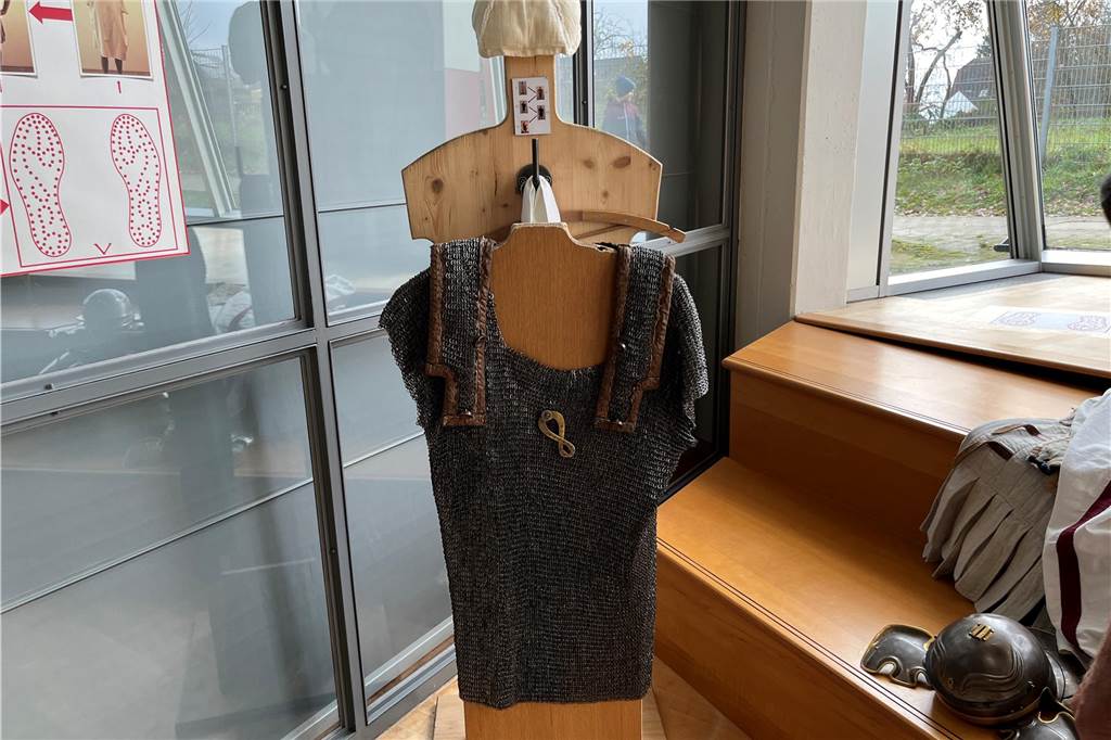 Das Römermuseum feiert 30-jähriges Jubiläum: Mehr als 30 Fotos zum Durchklicken Das LWL-Römermuseum in Haltern lockte zum 30-jährigen Jubiläum zahlreiche Besucher mit Attraktionen und Ausstellungen an.