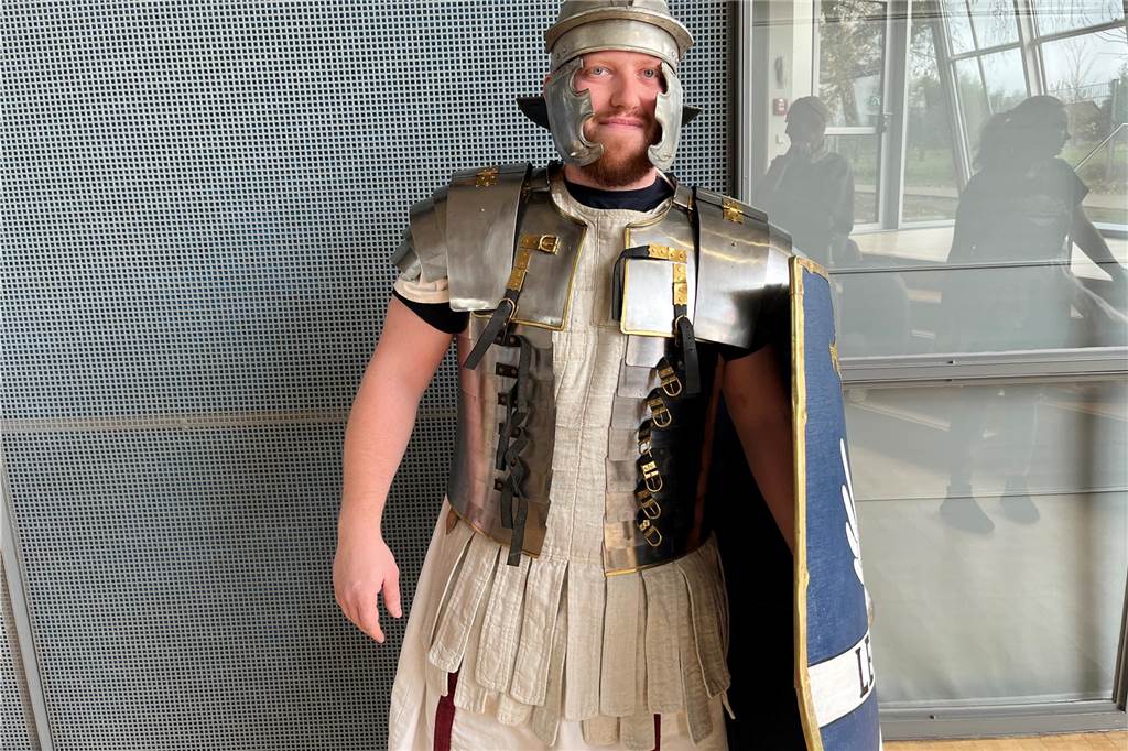 Das Römermuseum feiert 30-jähriges Jubiläum: Mehr als 30 Fotos zum Durchklicken Das LWL-Römermuseum in Haltern lockte zum 30-jährigen Jubiläum zahlreiche Besucher mit Attraktionen und Ausstellungen an.