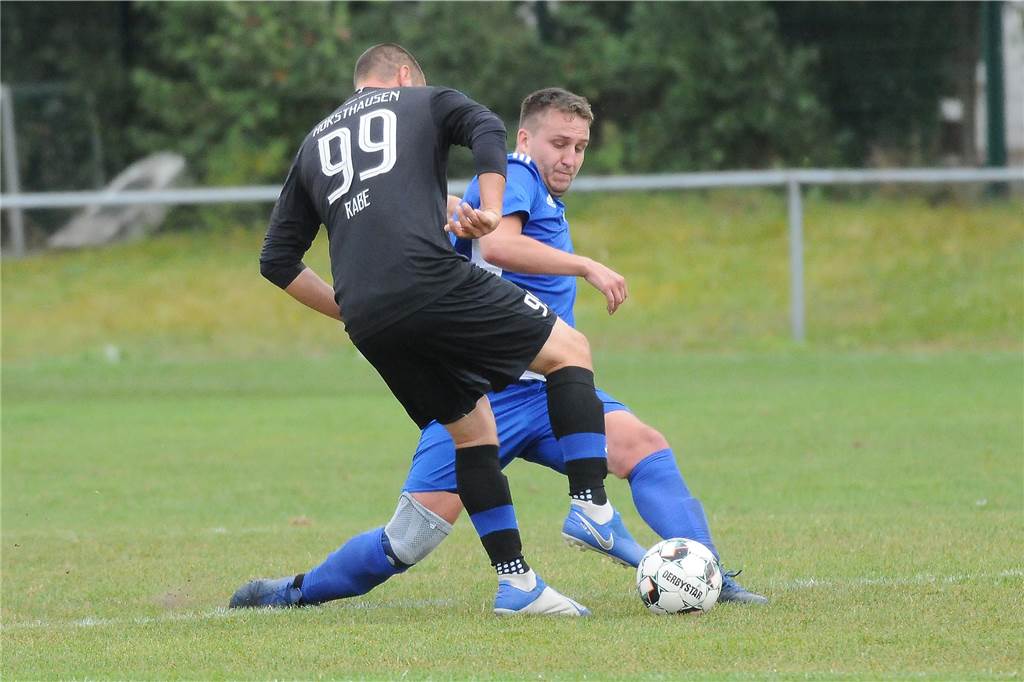 Trotz Kontakt und Nähe: Herner Kult-Goalgetter wurde nie warm mit Wacker Obercastrop Das Markenzeichen von Sven Rabe ist die Rückennummer 99.
