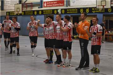 Das Match gegen den TuS Bommern gewannen die TuRaner mit 29:26. Das ist die bislang einzige siegreiche Begegnung gewesen. 
