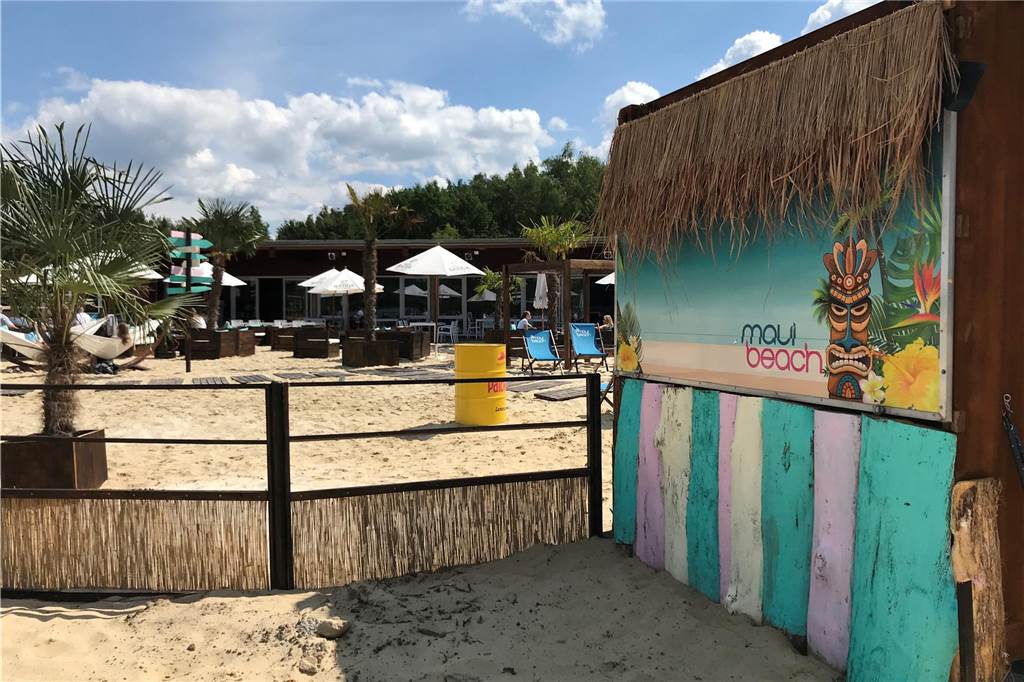 Halterns Biergärten im Überblick: Angebot, Öffnungszeiten, Preise Der Maui Beach ist ein Strandlokal in Haltern