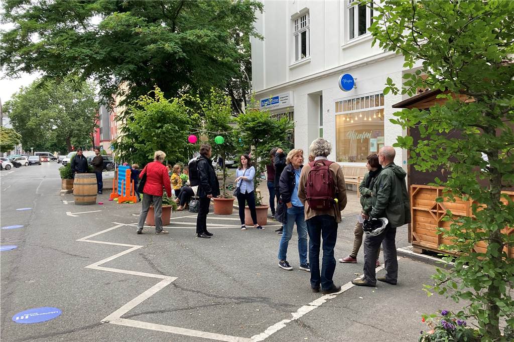 Ärger und Erleichterung: Großer Straßenumbau in Dortmunds Innenstadt muss warten Anwohner diskutieren im Neuen Graben