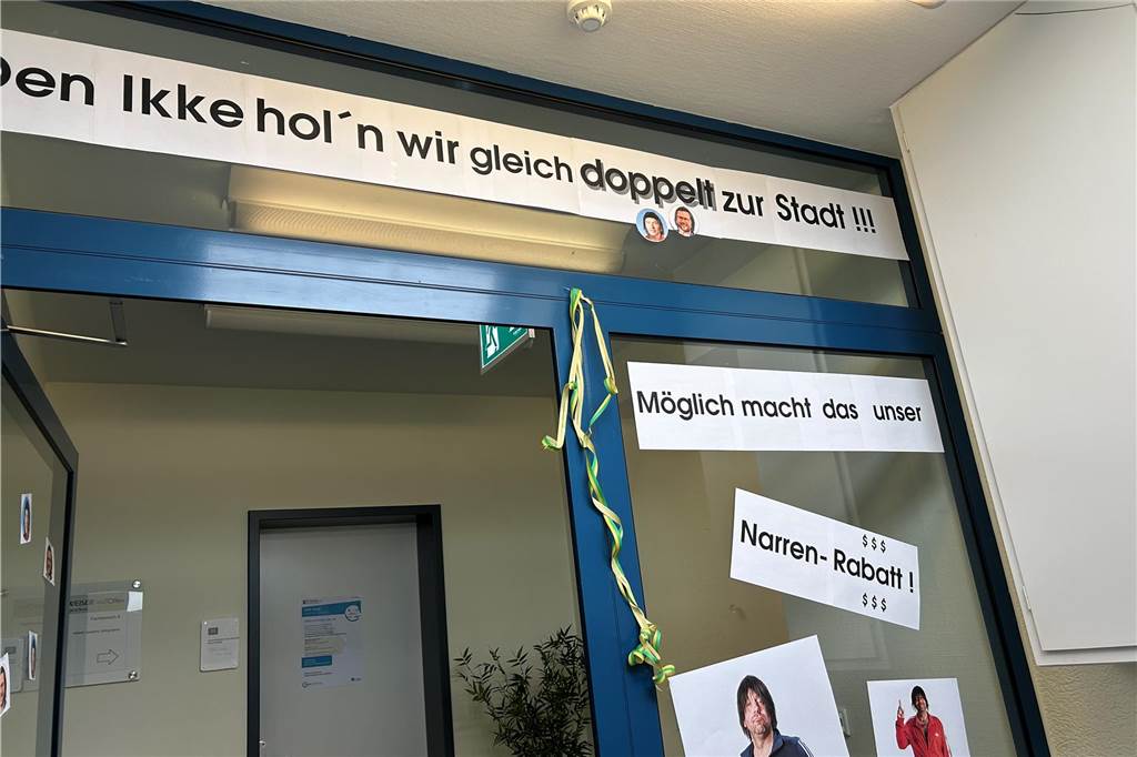 Weiberfastnacht im Olfener Rathaus