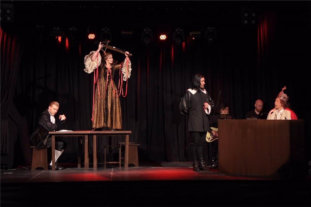 „1648“ vom Florian Albers jetzt auf CD: „Ein Musical über den Frieden“ Das Musical war eine Auftragsproduktion aus Osnabrück, der Stadt des Westfälischen Friedens.