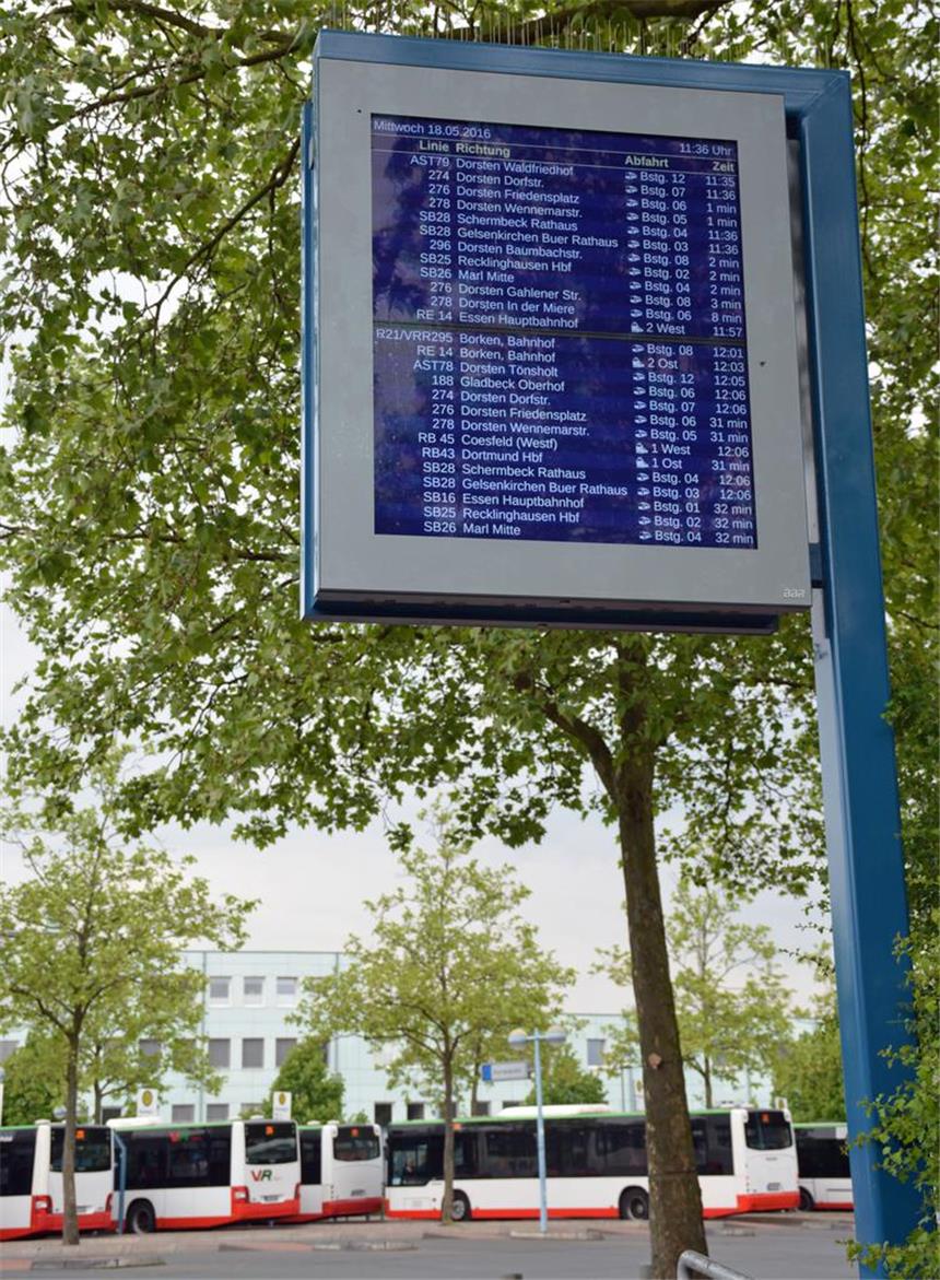 In der Anzeigentafel ist der Wurm drin Das neue Fahrgastinformationssystem am Dorstener Bahnhof funktioniert noch nicht. Die Vestische hat der Herstellerfirma eine Frist bis Ende Mai gesetzt, die Fehler zu beheben.