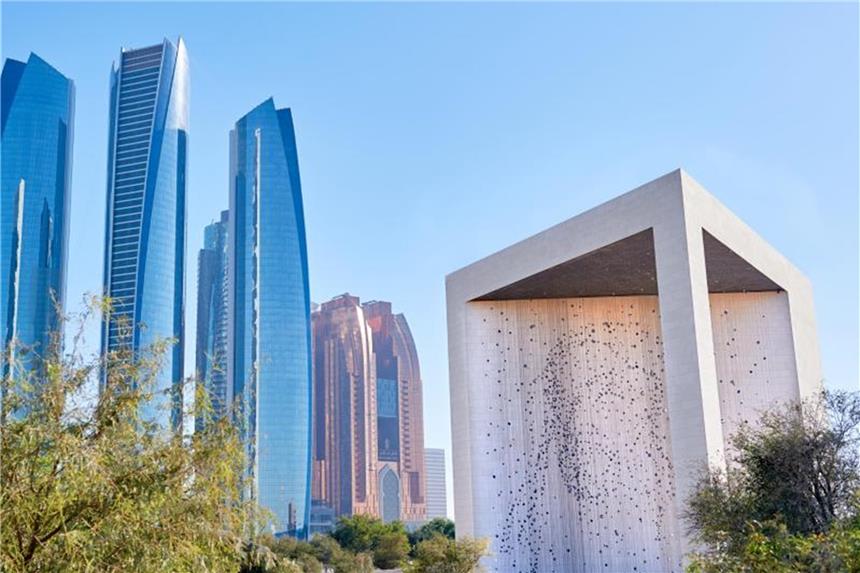 Neues Denkmal für verstorbenen Scheich in Abu Dhabi Das neue Founder's Memorial in Abu Dhabi erinnert an den verstorbenen Herrscher des Emirats, Scheich Zayed bin Sultan Al Nahyan. Foto: