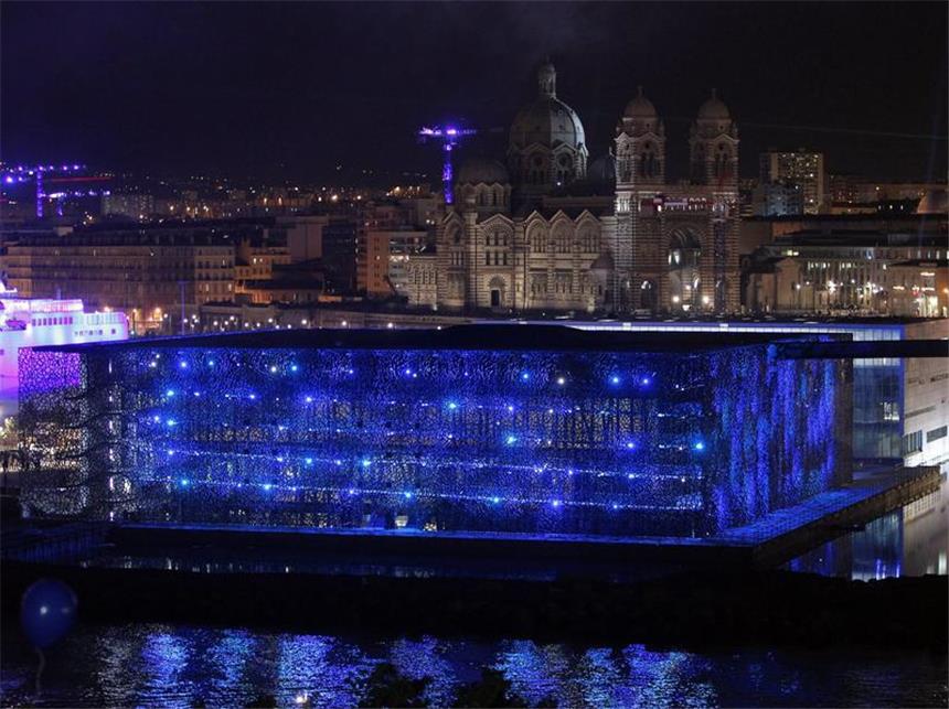 Kulturhauptstadt Marseille feiert Das neue Kulturzentrum MUCEM in Marseille. Foto: Guillaume Horcajuelo