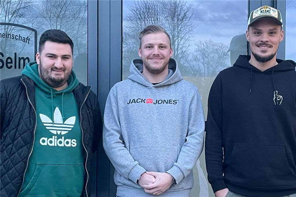 Selm stellt erneut A-Jugendteam: Stefano Manfredi wird Chefcoach Das neue Trainertrio bei der SG Selm. Von links: Stefano Manfredi, Justin Graumann, Daniel Oberboßel