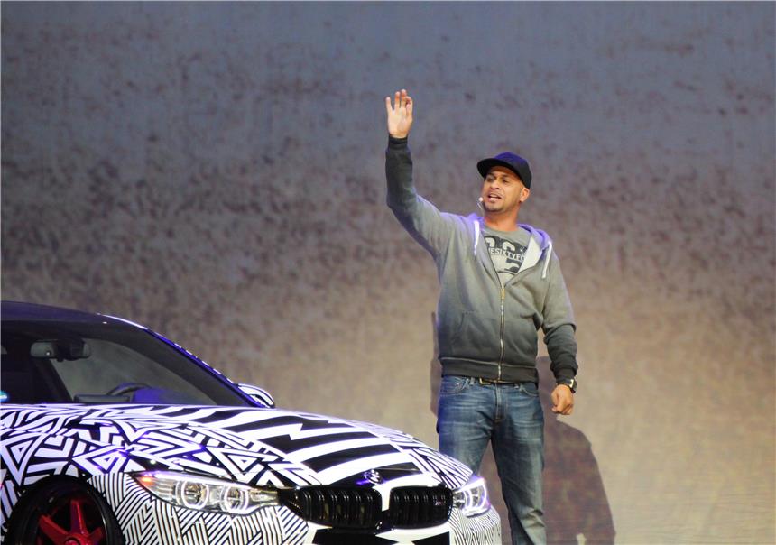 PS-Profi mit schwacher Show in der Westfalenhalle Das nötige Charisma für die Bühne fehlte dem Fernseh-Star noch ein wenig.