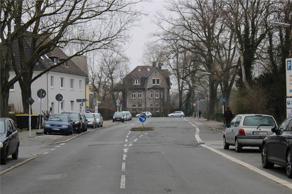 Baustelle in Hombruch führt ab Februar zu starken Verkehrseinschränkungen Das nordöstliche Ende des circa 600 Meter langen Bauabschnitts am Hombruchsfeld liegt an der Stockumer Straße.