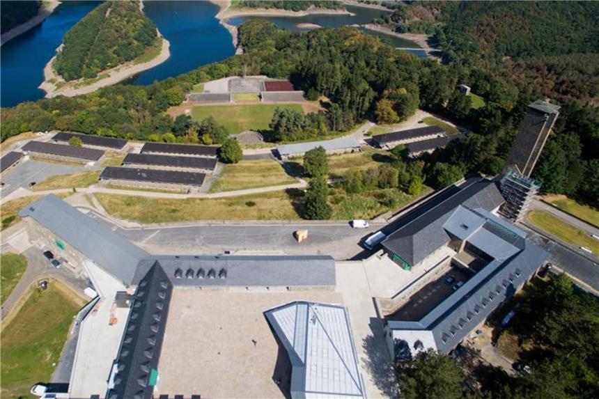 Das NS-Denkmal Vogelsang in der Eifel. Foto: Rolf Vennenbernd/Archiv
