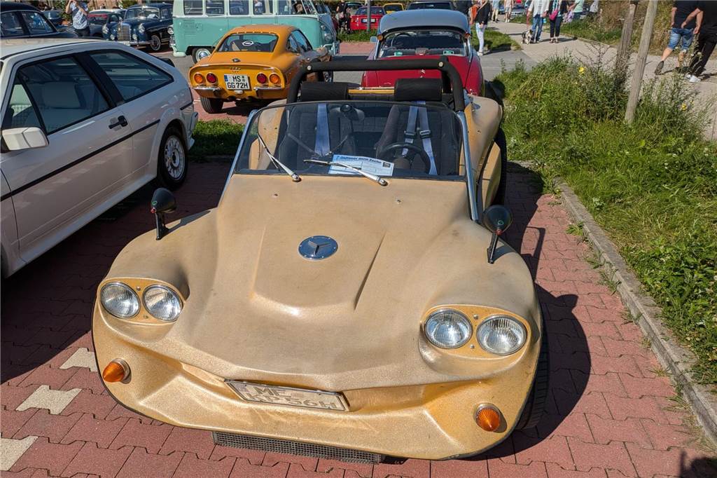Das Oldtimer-Treffen der Oldtimerfreunde Schermbeck im Creativ-Quartier war ein voller Erfolg