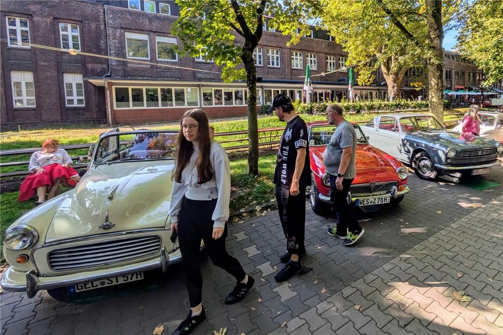 Das Oldtimer-Treffen der Oldtimerfreunde Schermbeck im Creativ-Quartier war ein voller Erfolg