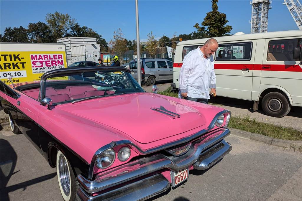 Das Oldtimer-Treffen der Oldtimerfreunde Schermbeck im Creativ-Quartier war ein voller Erfolg