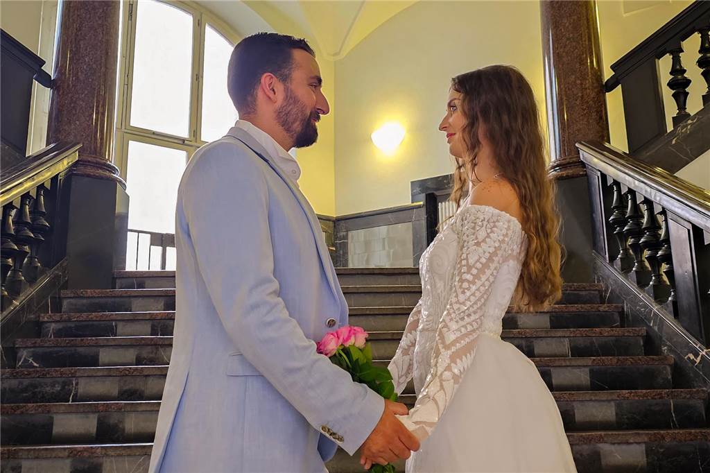 Eine Katastrophe brachte das Paar zusammen: Ibrahim und Hanin haben geheiratet Das Paar blickt auf eine lange Freundschaft und anschließende Fernbeziehung zurück.