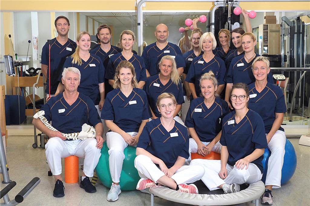 Das Physio-Team des Halterner St. Sixtus Hospitals besteht aus 20 Therapeutinnen und Therapeuten. Dazu gehören Physio- und Ergotherapeuten sowie medizinische Bademeister.