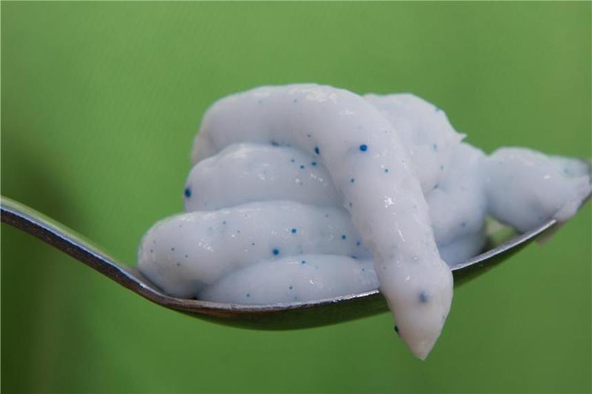 Codecheck zeigt, was drin steckt Das Portal Codeckeck informiert über die Inhaltsstoffe von Produkten. Angezeigt wird beispielsweise, ob Kosmetik für die Meere schädliches Mikroplastik enthält oder nicht. Foto: Stefan Sauer