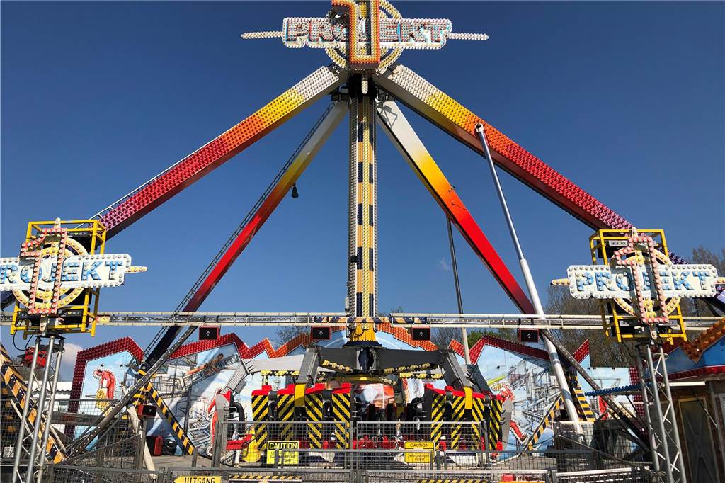 Osterkirmes in Dortmund: Drei Attraktionen kommen dem Himmel sehr nah Das "Projekt 1" ist nichts für Spaßbremsen: Wer hier einstiegt, muss schwindelfrei sein und Fliehkräfte aushalten können.