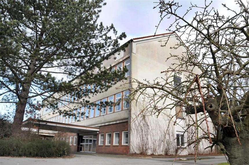 Lidl statt Rathaus II: Stadt bestätigt Pläne Das Rathaus II an der Schützenstraße steht zum Verkauf.
