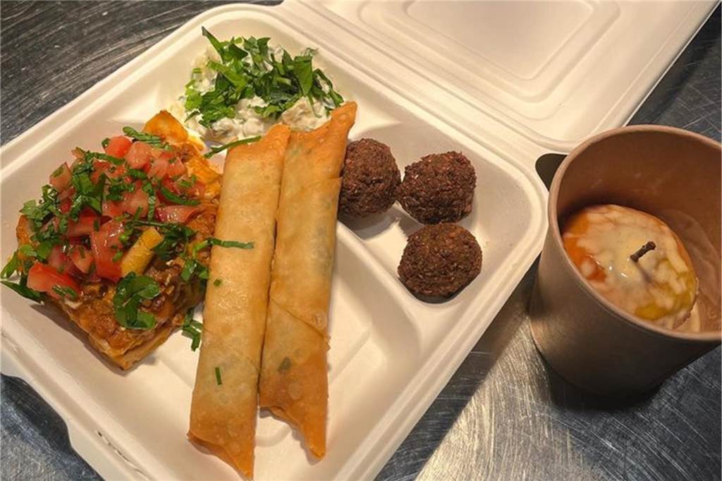 Außer-Haus-Verkauf im veganen Restaurant Ein Essen