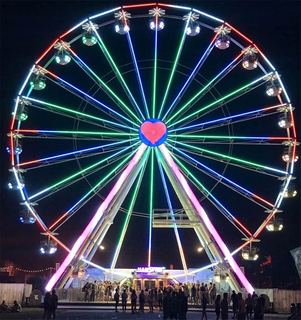 Achterbahn, Riesenrad und Co: Diese Fahrgeschäfte kommen nach Vreden Das Riesenrad ermöglicht einen Blick über Vreden.