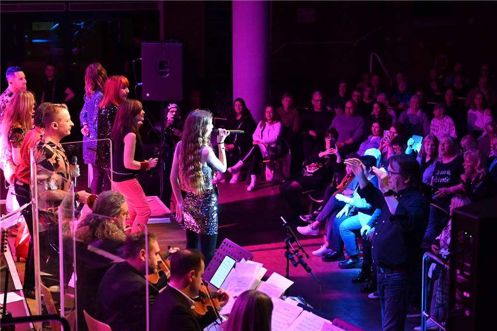 Das Rockorchester Ruhrgebeat im Gemeinschaftshaus.
