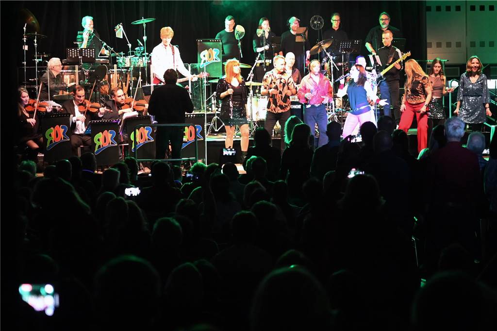 Das Rockorchester Ruhrgebeat im Gemeinschaftshaus.