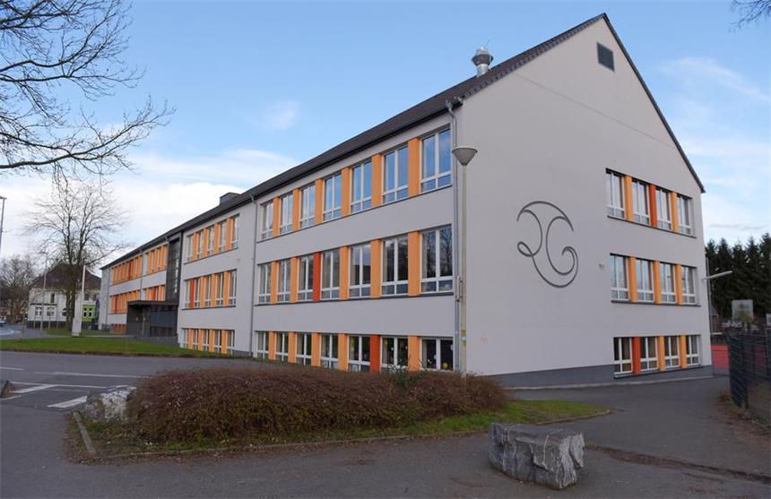 Dortmunder dürfen Schwerter Gymnasium besuchen Das RTG Ruhrtal Gymnasium in Schwerte. Kinder aus Dortmund dürfen dieses Gymnasium besuchen.