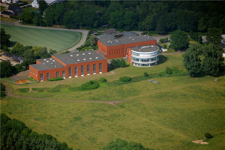 Das RWW-Wasserwerk in Dorsten-Holsterhausen aus der Luft