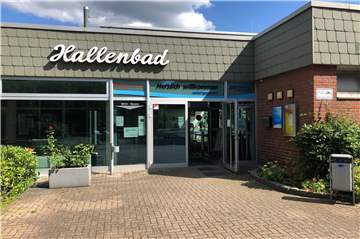 Das Schermbecker Hallenbad soll ein neues Lehrschwimmbecken erhalten.