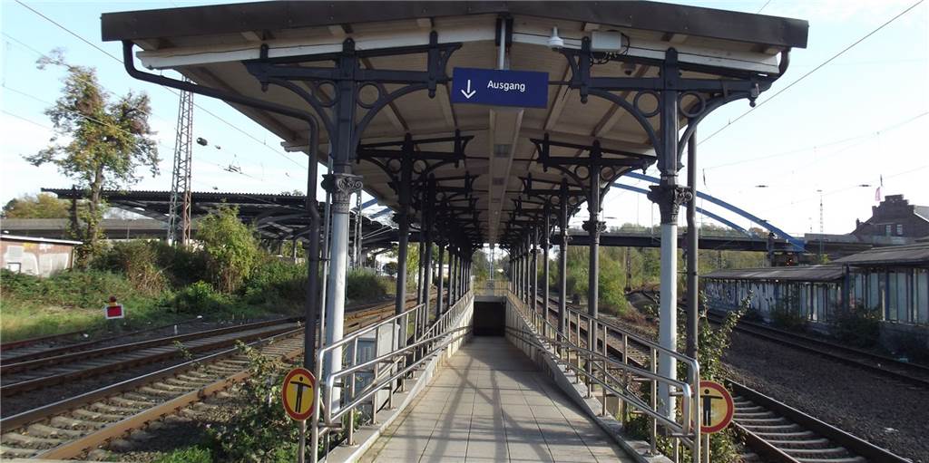 Deutsche Bahn: Was wird aus dem historischen Dortmunder Bahnsteigdach? Historisches Bahnsteigdach im Jugendstil in Dortmund-Mengede vor der Demontage.