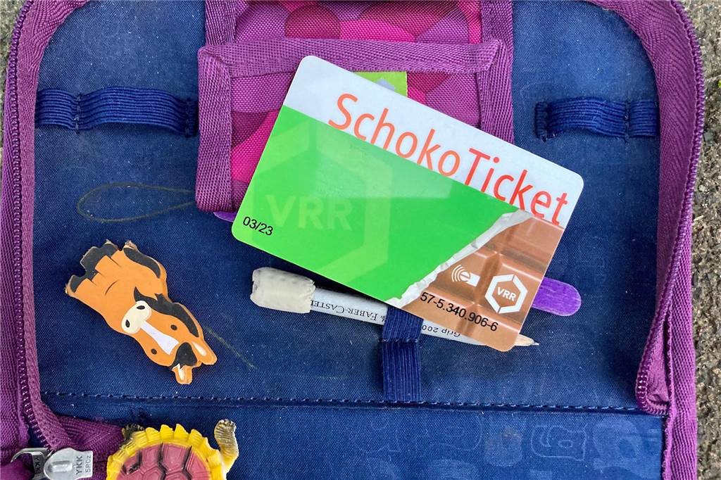 DSW-Verkehrsvorstand: „Brauchen einfachen Tarif ohne Grenzen“ Schokoticket für Schülerinnen und Schüler