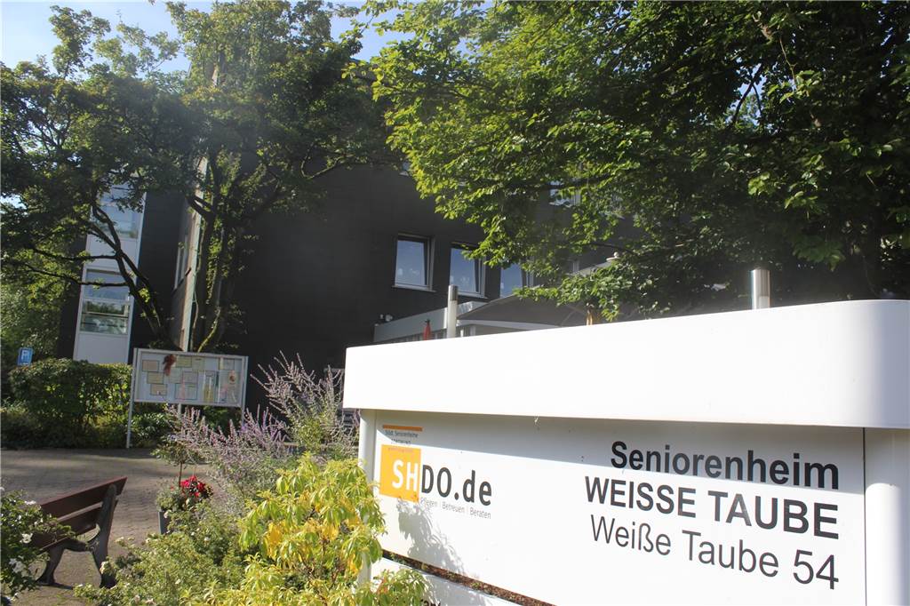 Weiße Taube schon fast im Anflug: Neubau für Seniorenheim bald fertig Das Seniorenheim „Weiße Taube“ am Ende der gleichnamigen Straße: Zum Ende des Jahres ziehen die Bewohner voraussichtlich um.