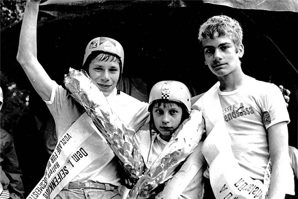 Erster Deutscher Meister: Seifenkistenpilot Heinrich Gerding fuhr allen davon Das Siegertrio beim Halterner Seifenkistenrennen 1970: Heinz Gerding, Michael Täubig und Herbert Schniederjahn.